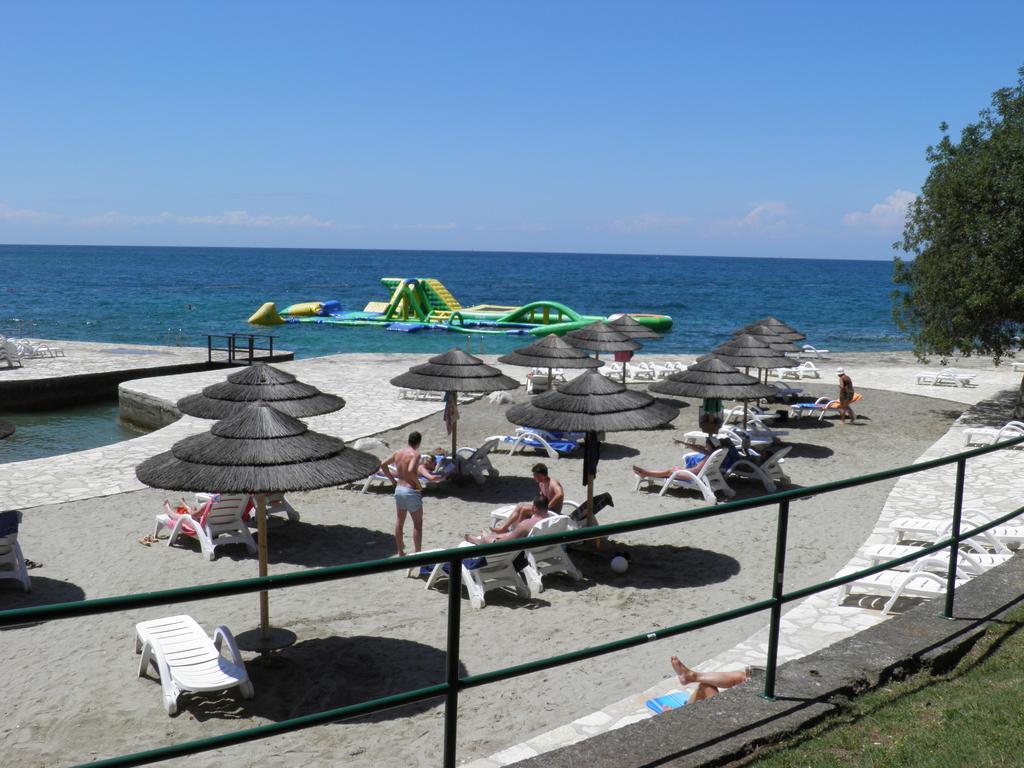 Ferienwohnung Carolina 4 Seasons Poreč Exterior foto