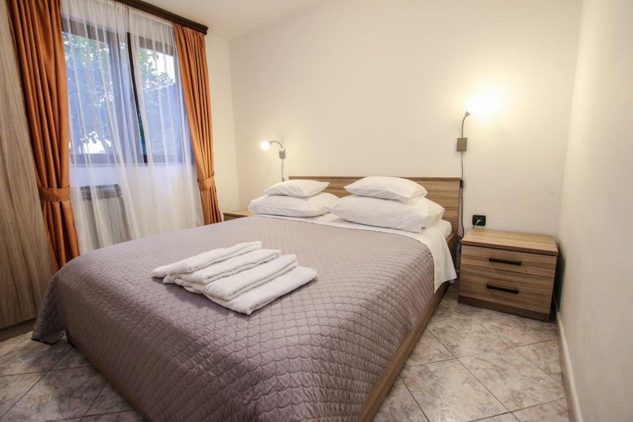 Ferienwohnung Carolina 4 Seasons Poreč Exterior foto